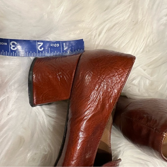 Vintage Burgundy Heels Pumps - Picture 13 of 14